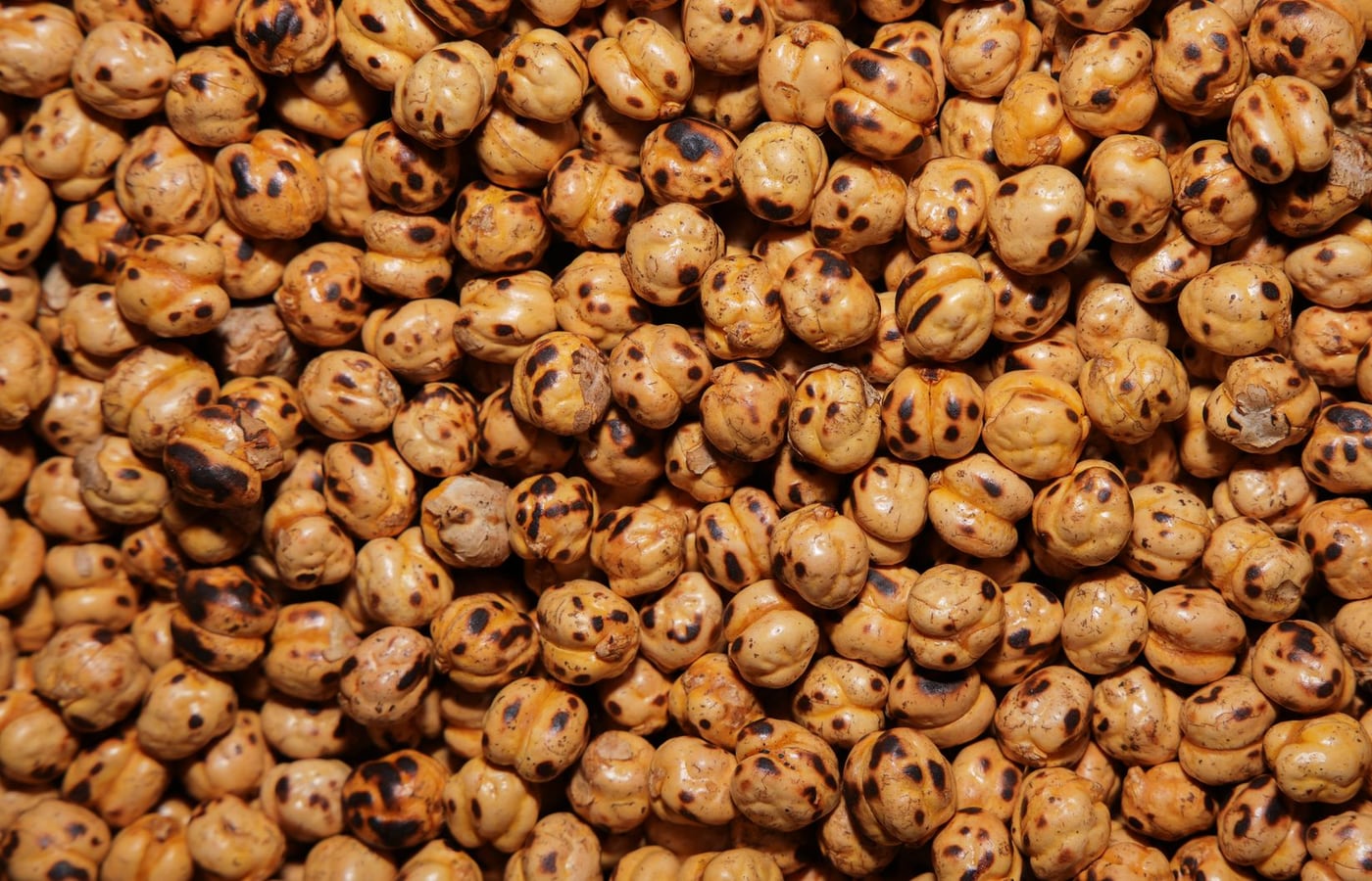 Smoky Paprika Roasted Chickpeas